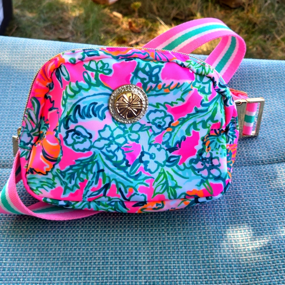 Lilly Pulitzer Runaround Belt Bag Soleil Pink Perfect Poppy